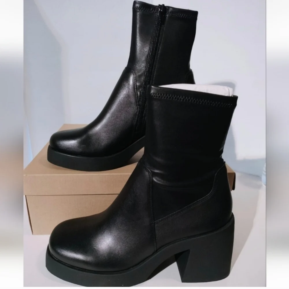 Steve Madden Zeldie Black Leather, Women Size 10. New in box. - Picture 7 of 13